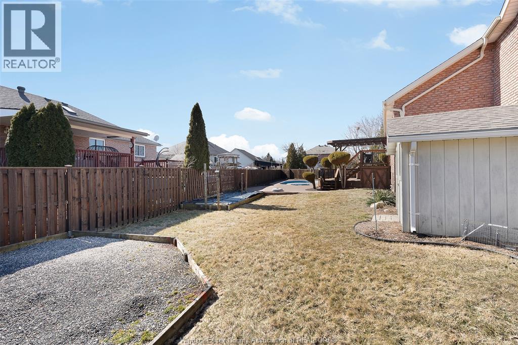 2071 EUGENI, Tecumseh, Ontario, N9K1B3 — Photo 5