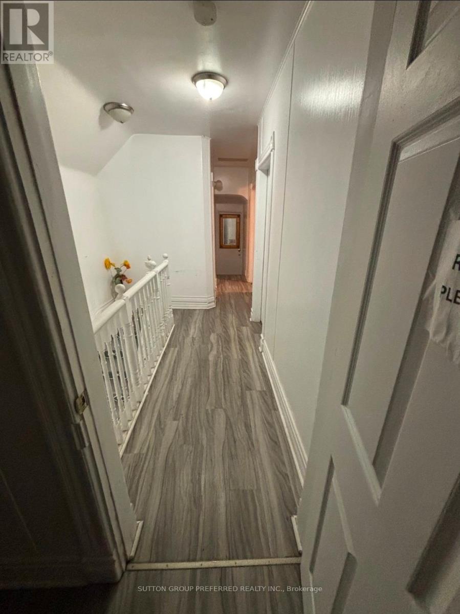 173 ADELAIDE STREET N — photo 8