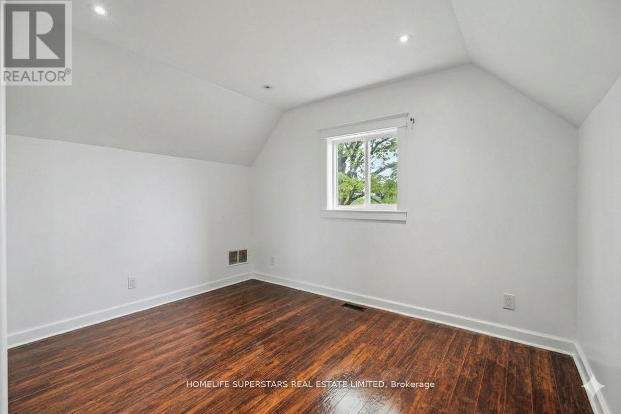 4290 YONGE STREET — photo 43