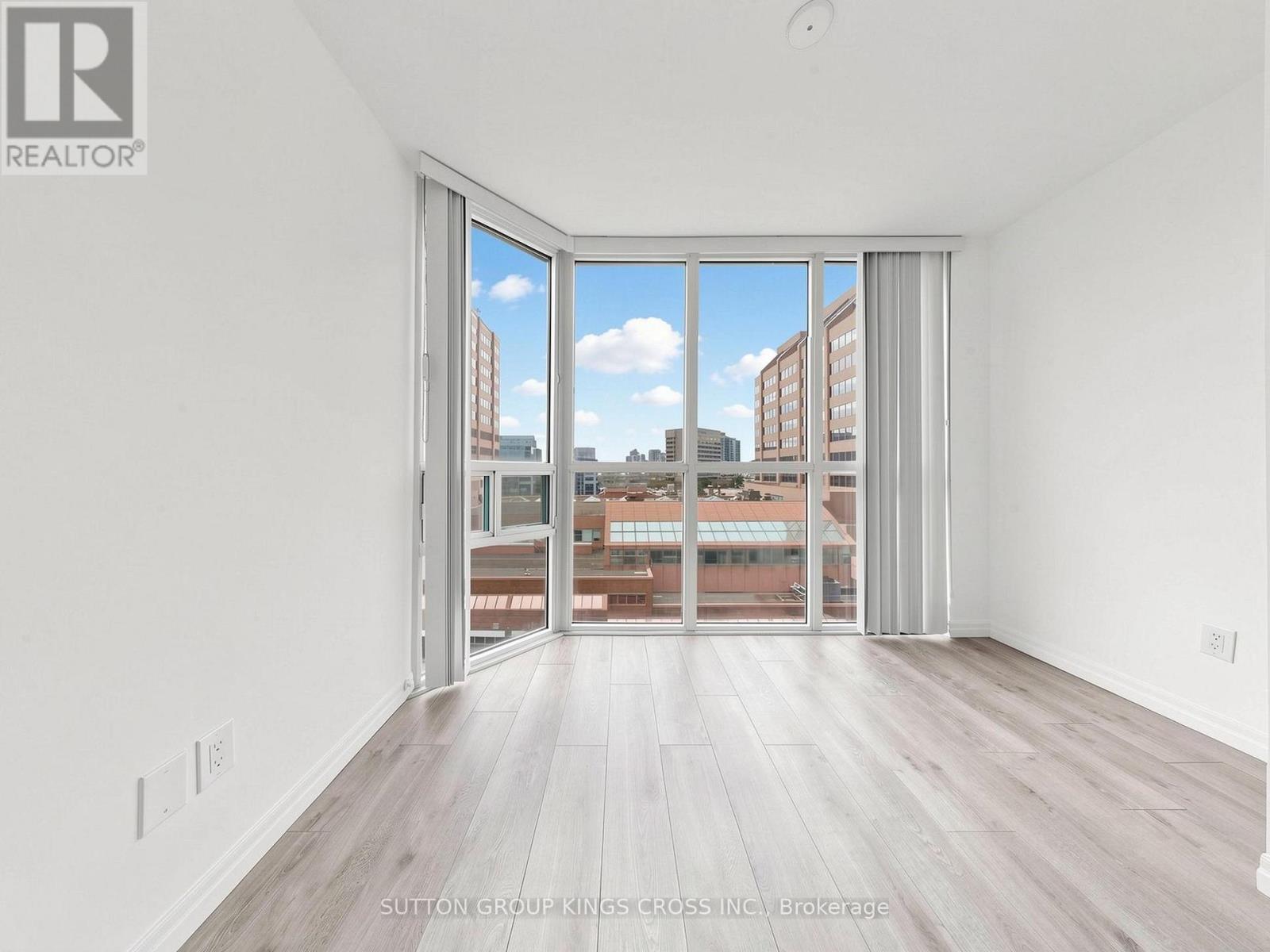 #706 265 ENFIELD PLACE - 15