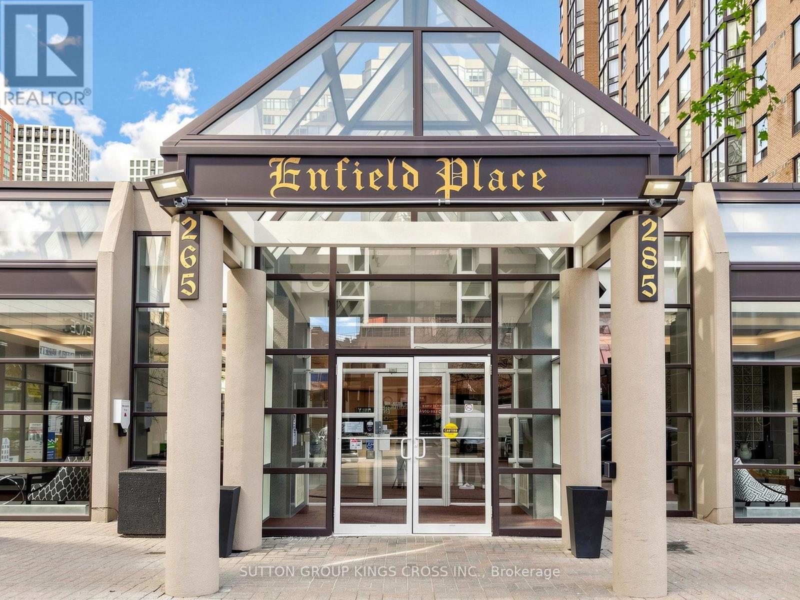 #706 265 ENFIELD PLACE - 2
