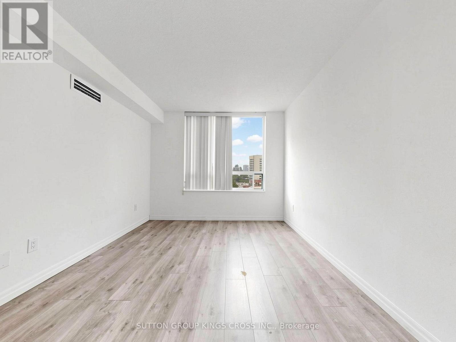 #706 265 ENFIELD PLACE - 21