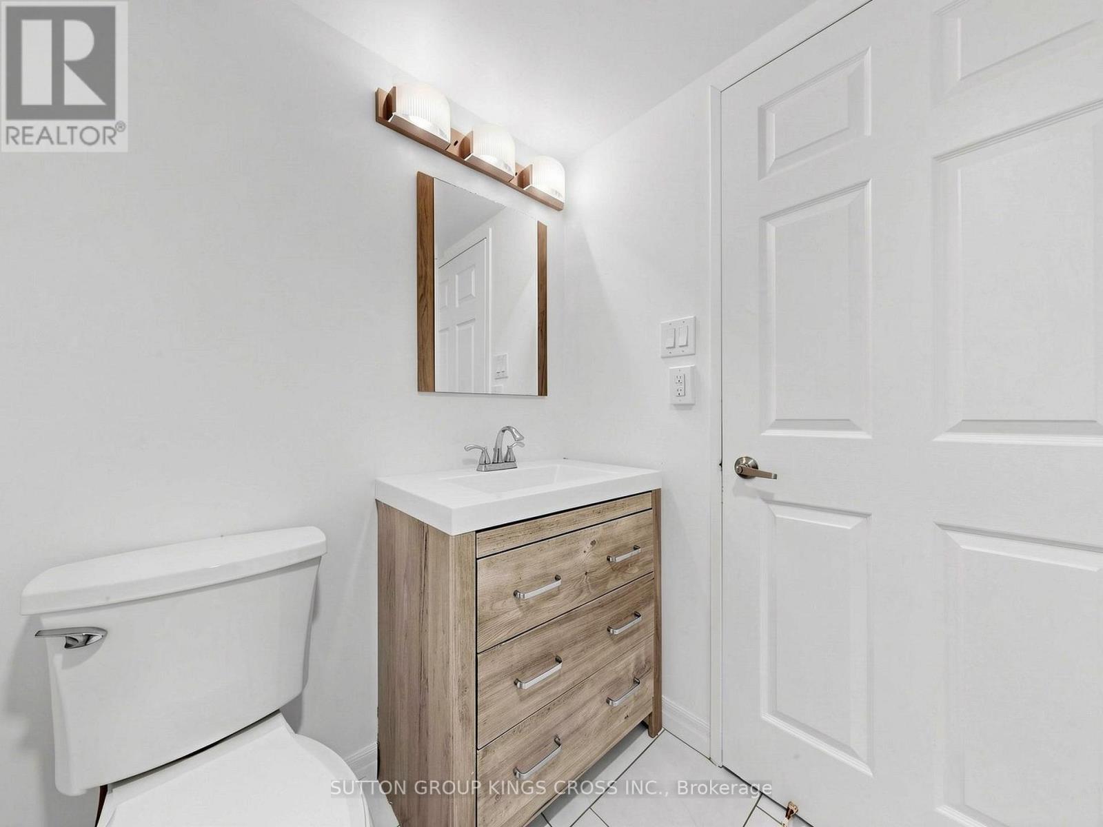#706 265 ENFIELD PLACE - 34