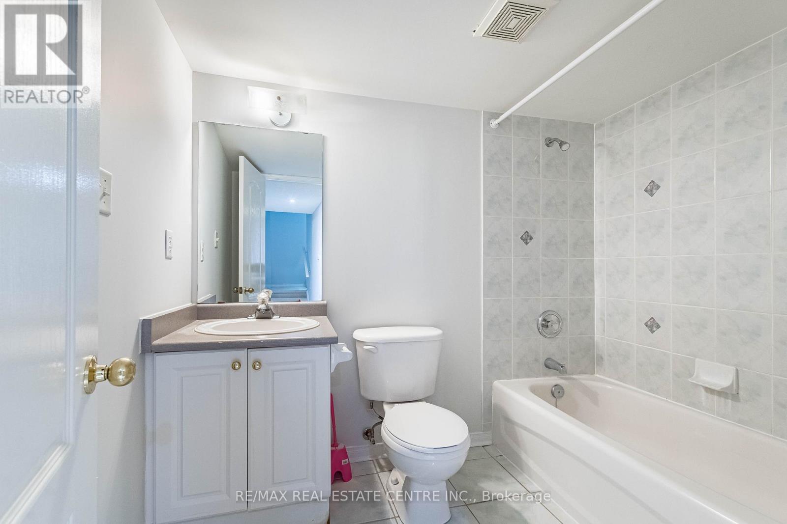 85 - 470 FAITH DRIVE — photo 26
