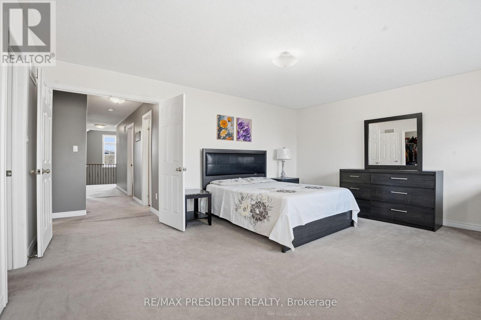 17 MCCARTNEY STREET - 24