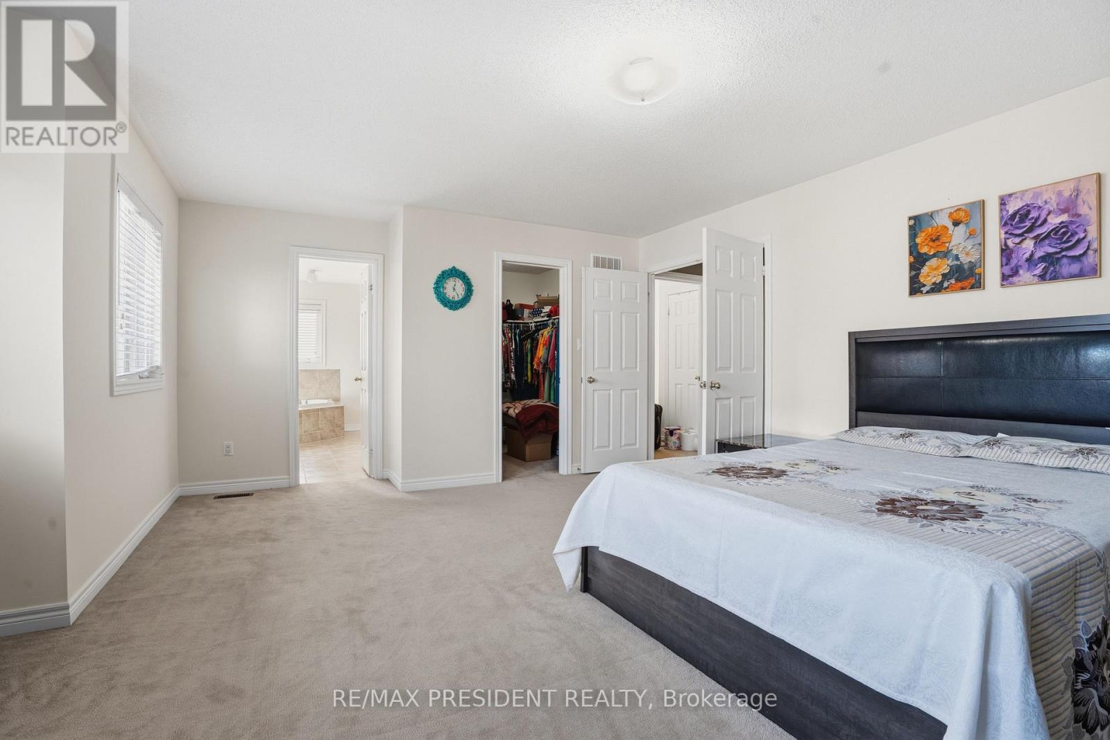 17 MCCARTNEY STREET - 25