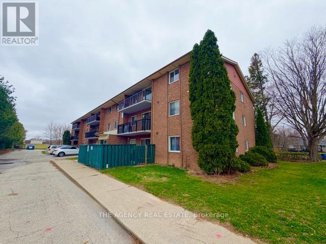 302 - 76 VANIER DRIVE