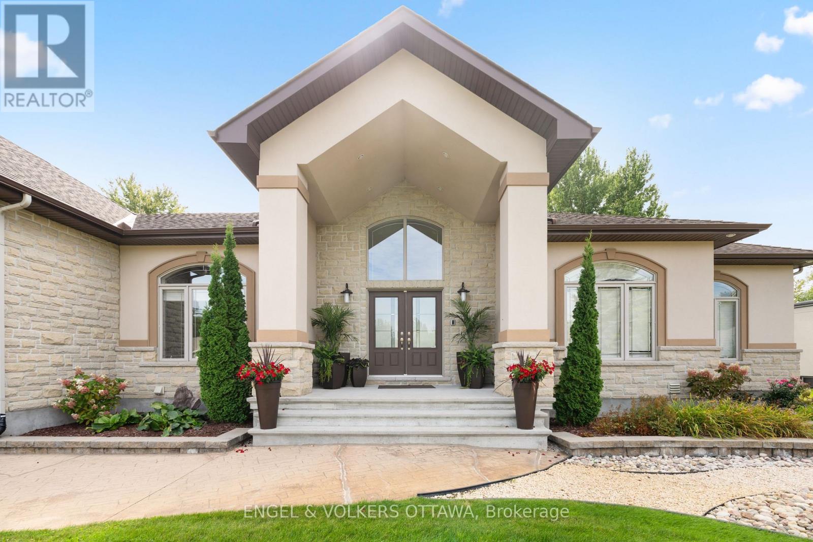 6652 PEBBLE TRAIL WAY - 1