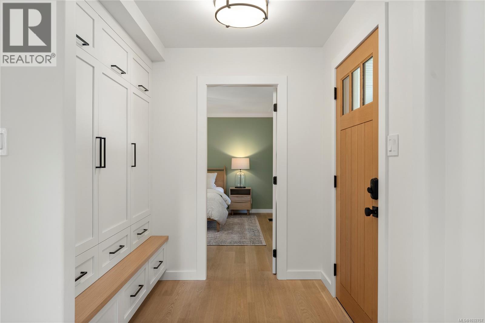 7131 Peterson Rd - 10