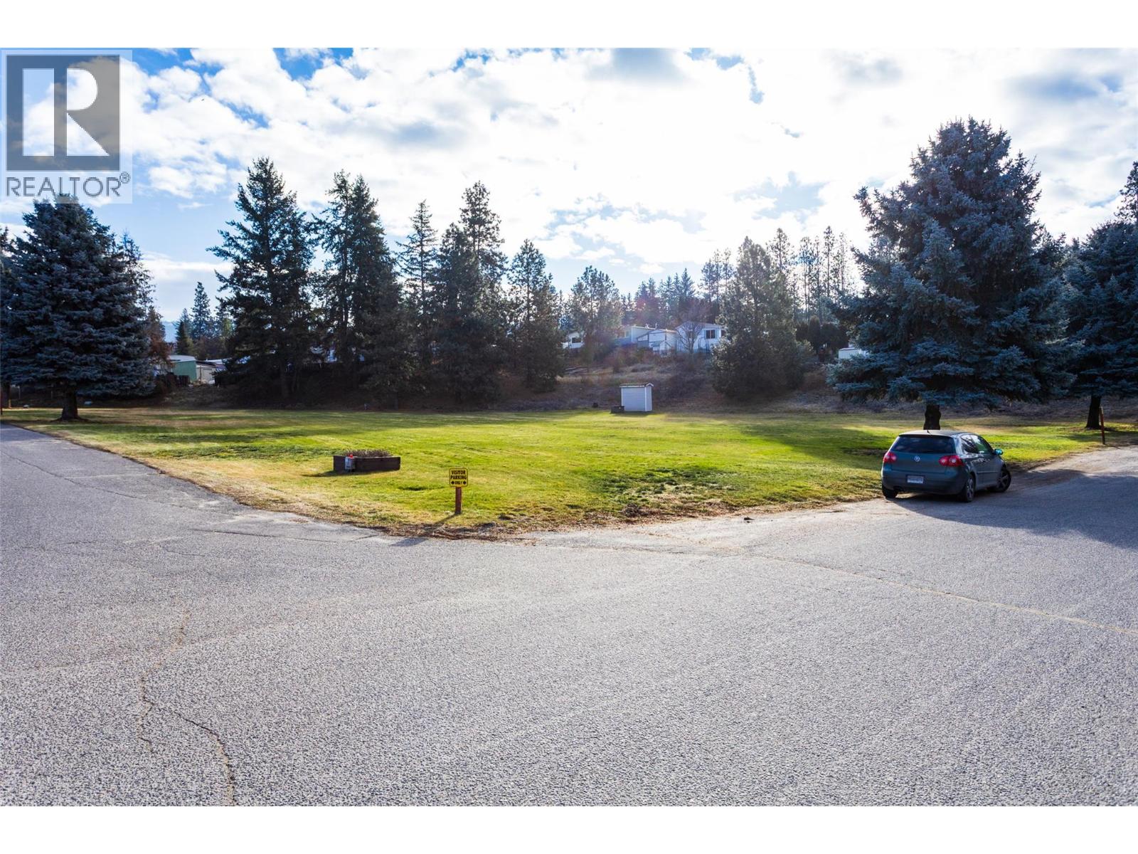 #51 3535 McCulloch Road Unit# 51 - 18