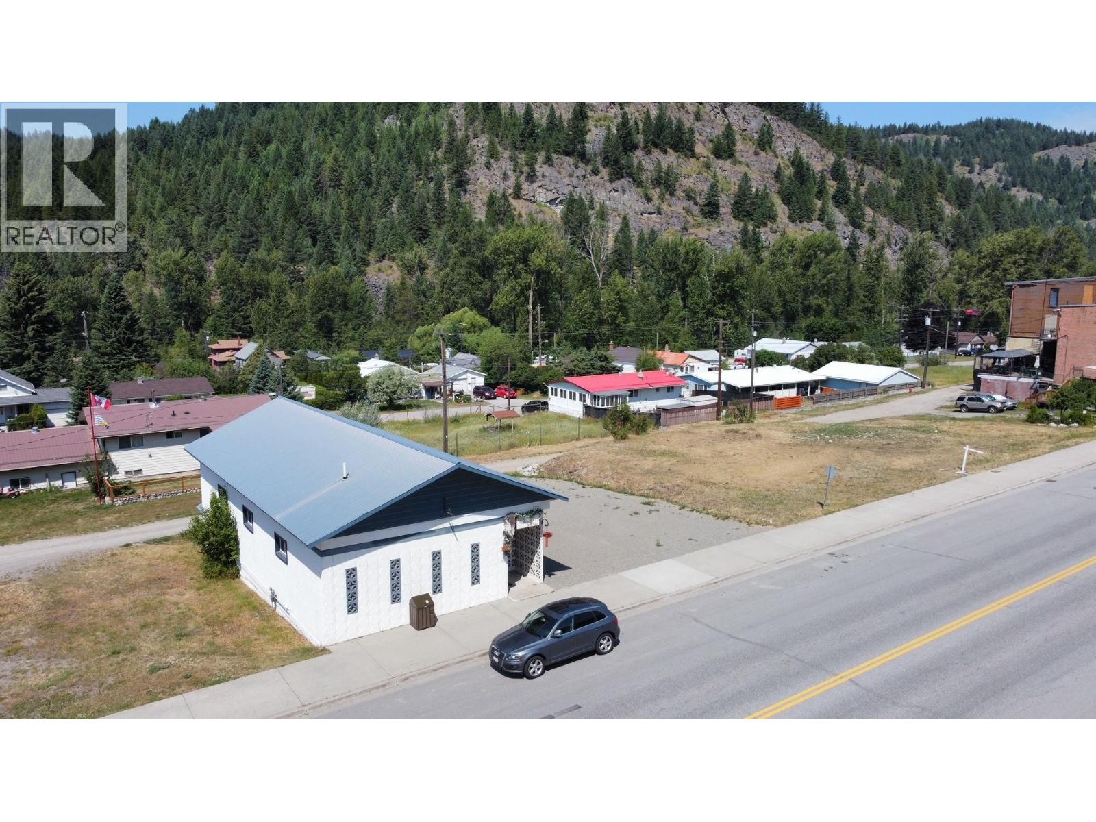 375 Copper Avenue S, Greenwood