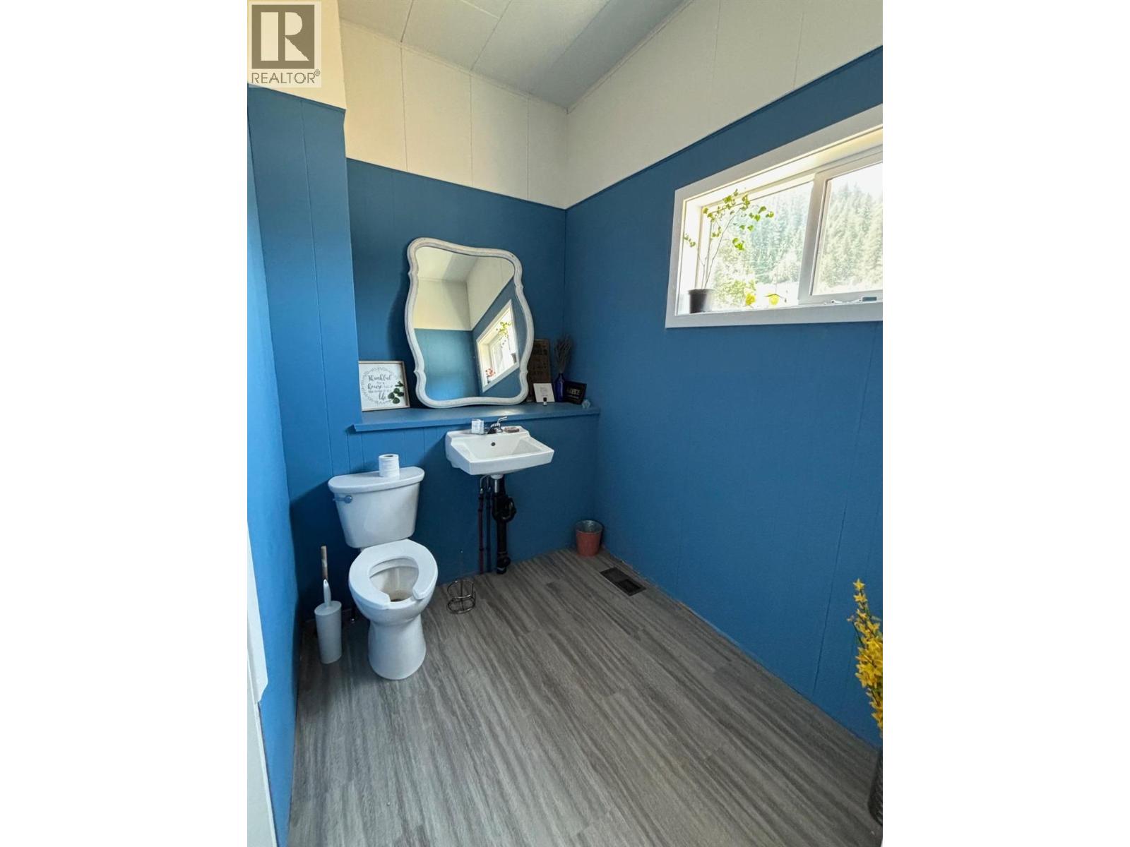 375 Copper Avenue S, Greenwood