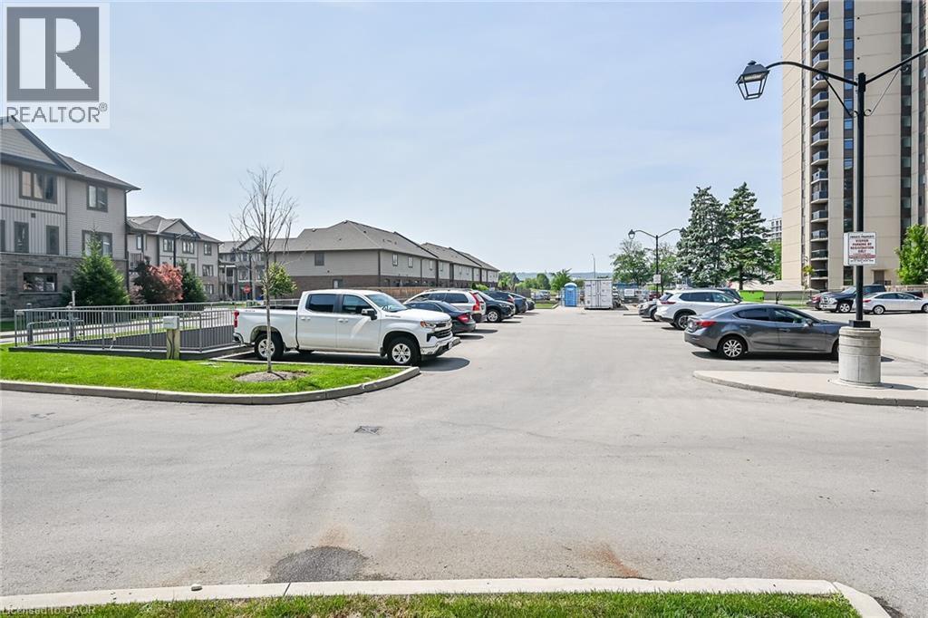#311 35 SOUTHSHORE CRESCENT - 43