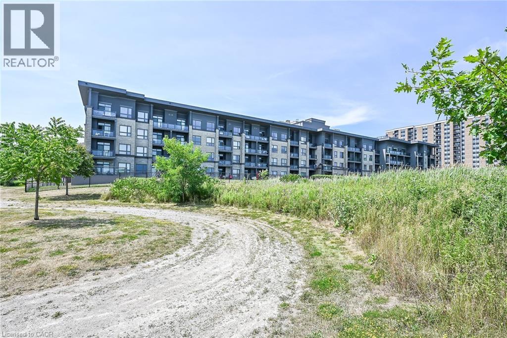 #311 35 SOUTHSHORE CRESCENT - 48