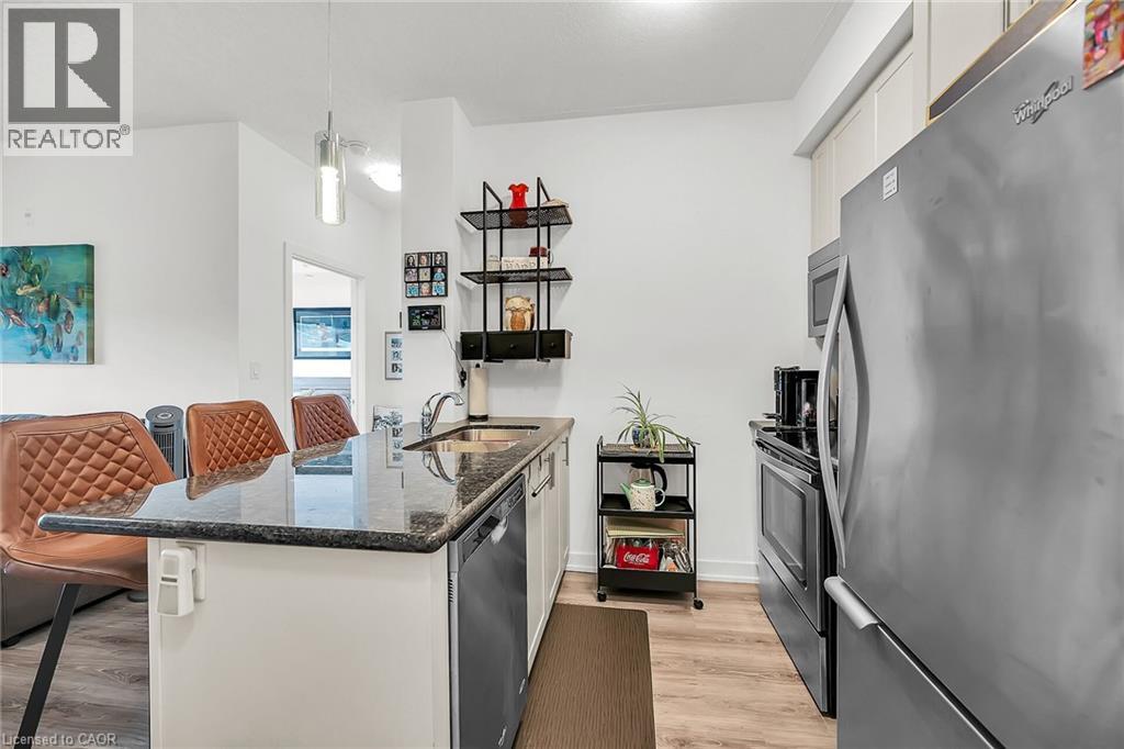 #311 35 SOUTHSHORE CRESCENT - 8