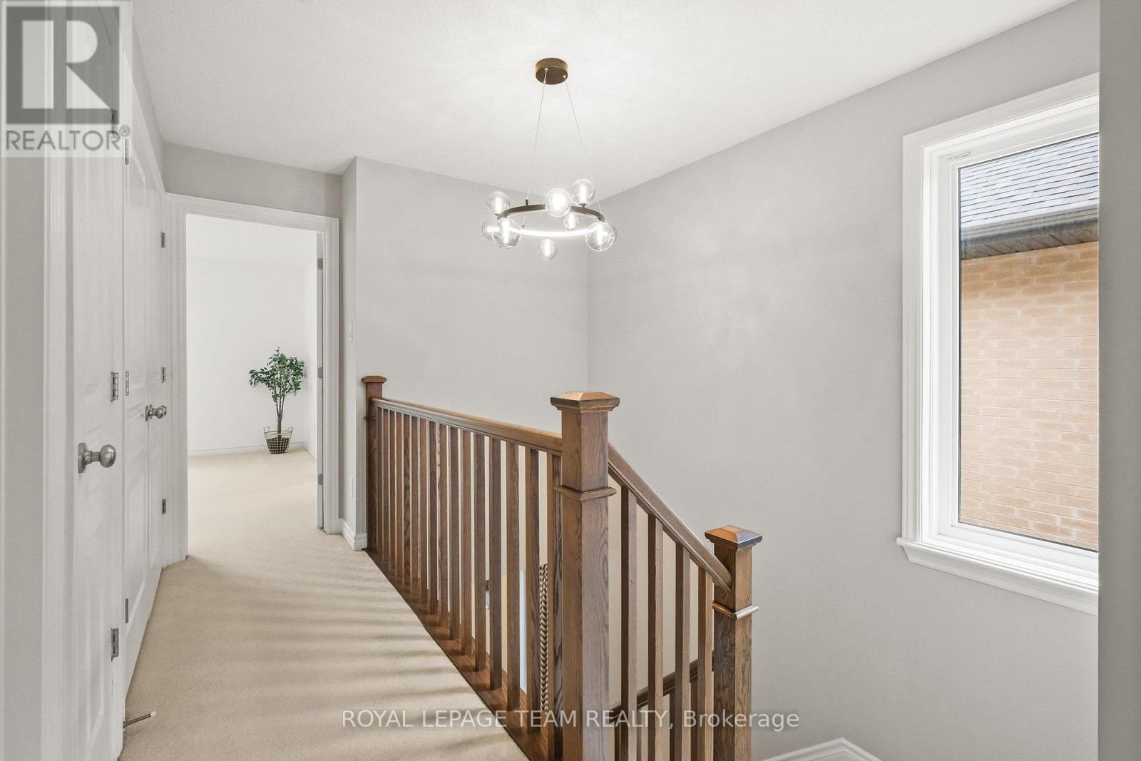 534 STARGAZER CRESCENT - 25