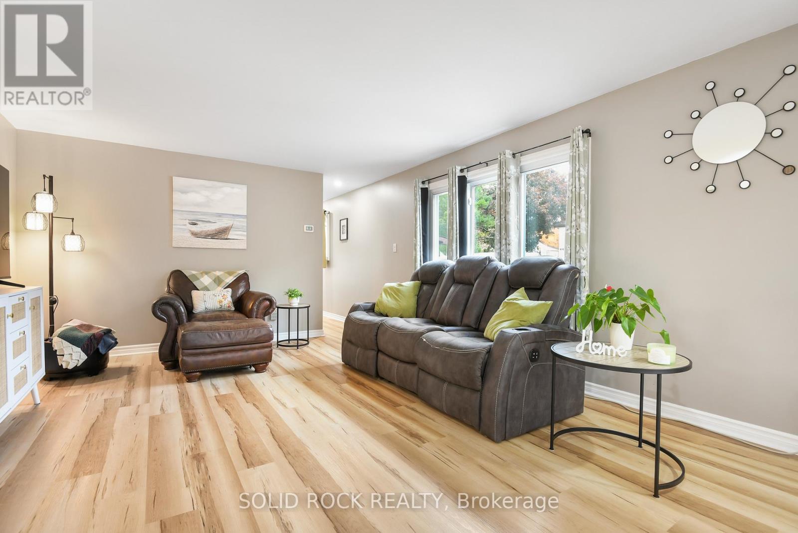 26 EVERGREEN LANE — photo 12