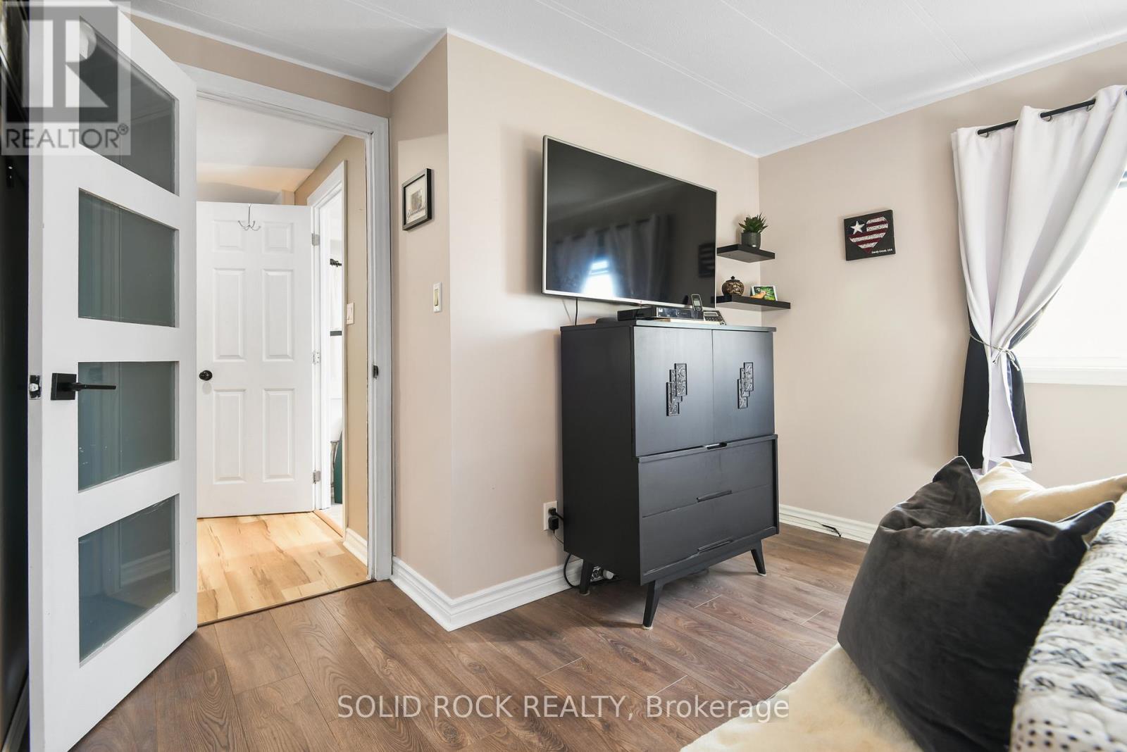26 EVERGREEN LANE — photo 30