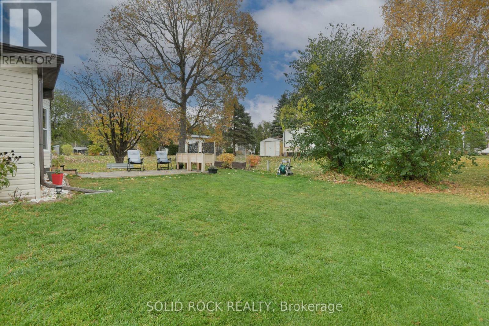 26 EVERGREEN LANE — photo 41