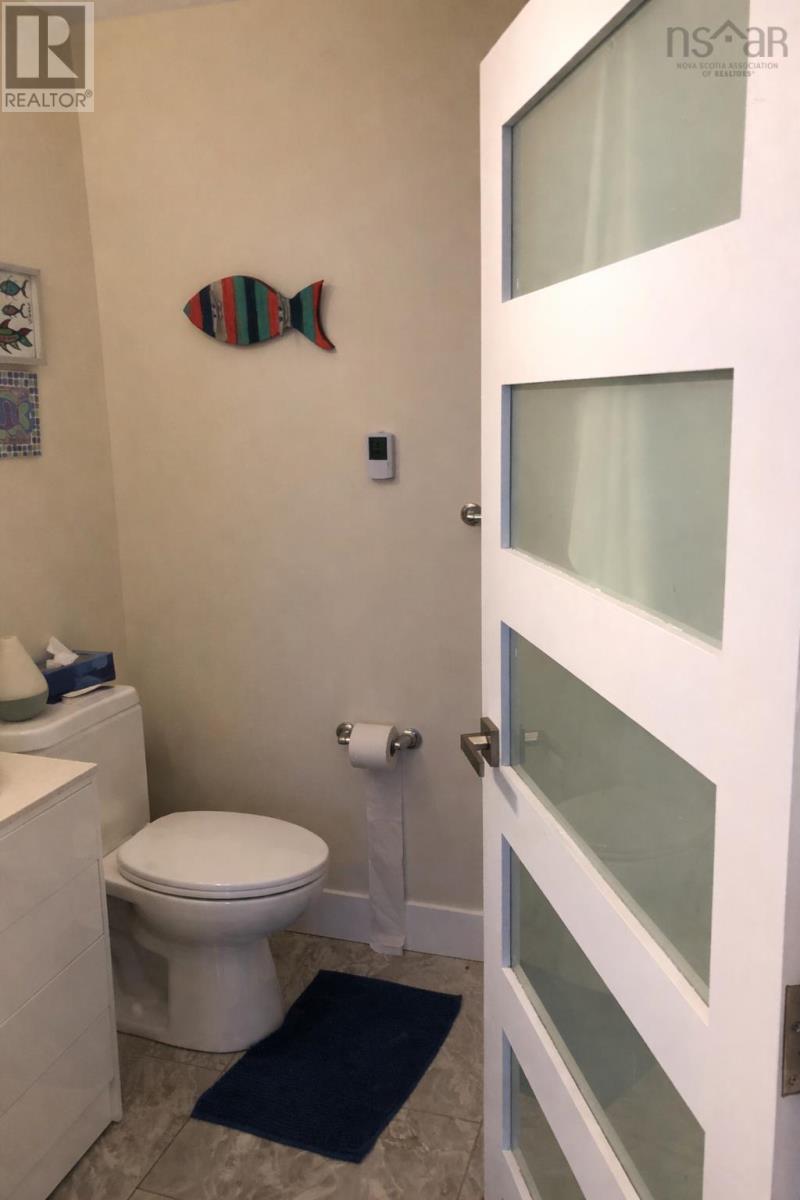 110 151 Ritchie Street — photo 11