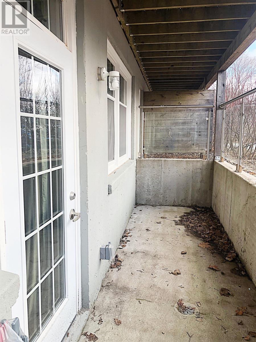 110 151 Ritchie Street — photo 16