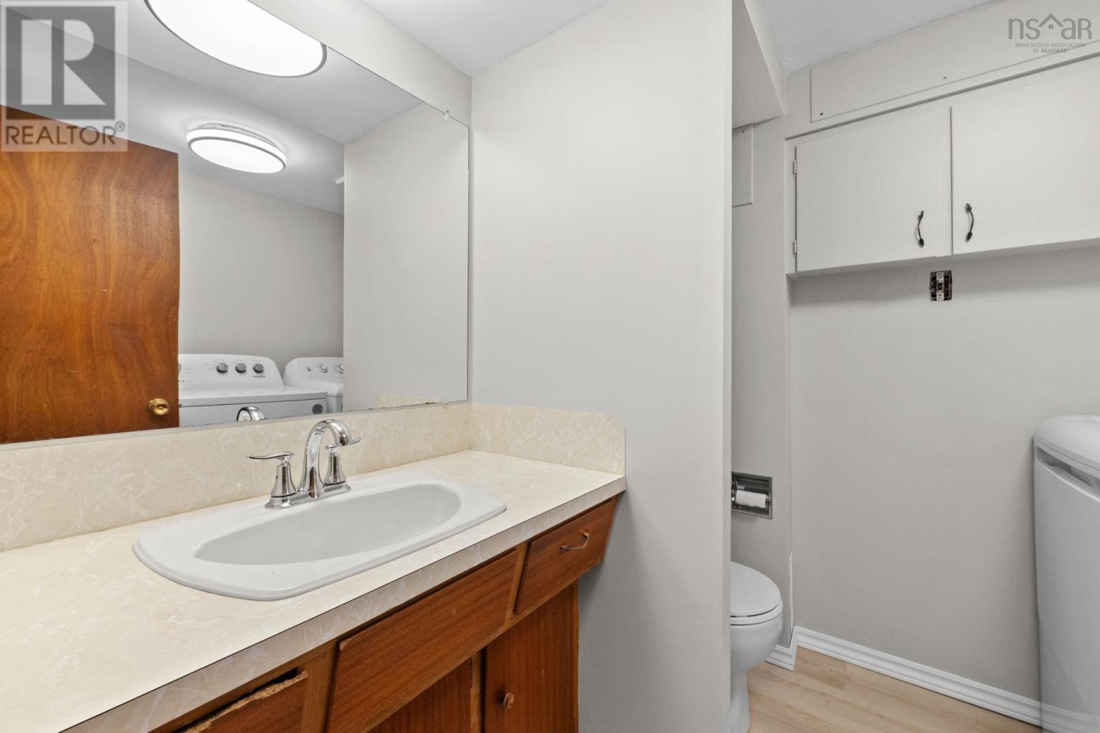 Property 23 of 39 of 12 Raymoor Drive