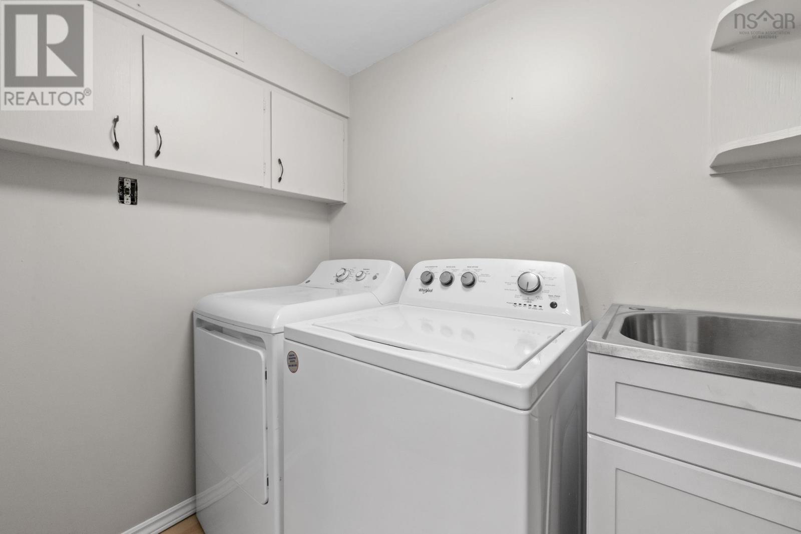 Property 24 of 39 of 12 Raymoor Drive