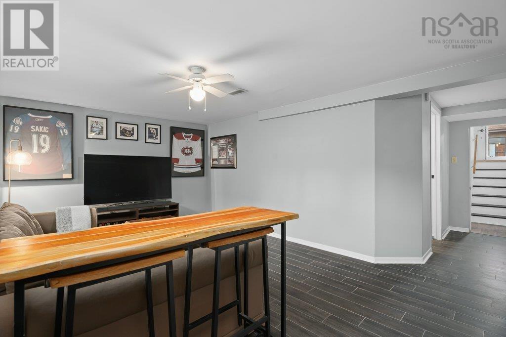 Property 40 of 52 of 16 Covington Way