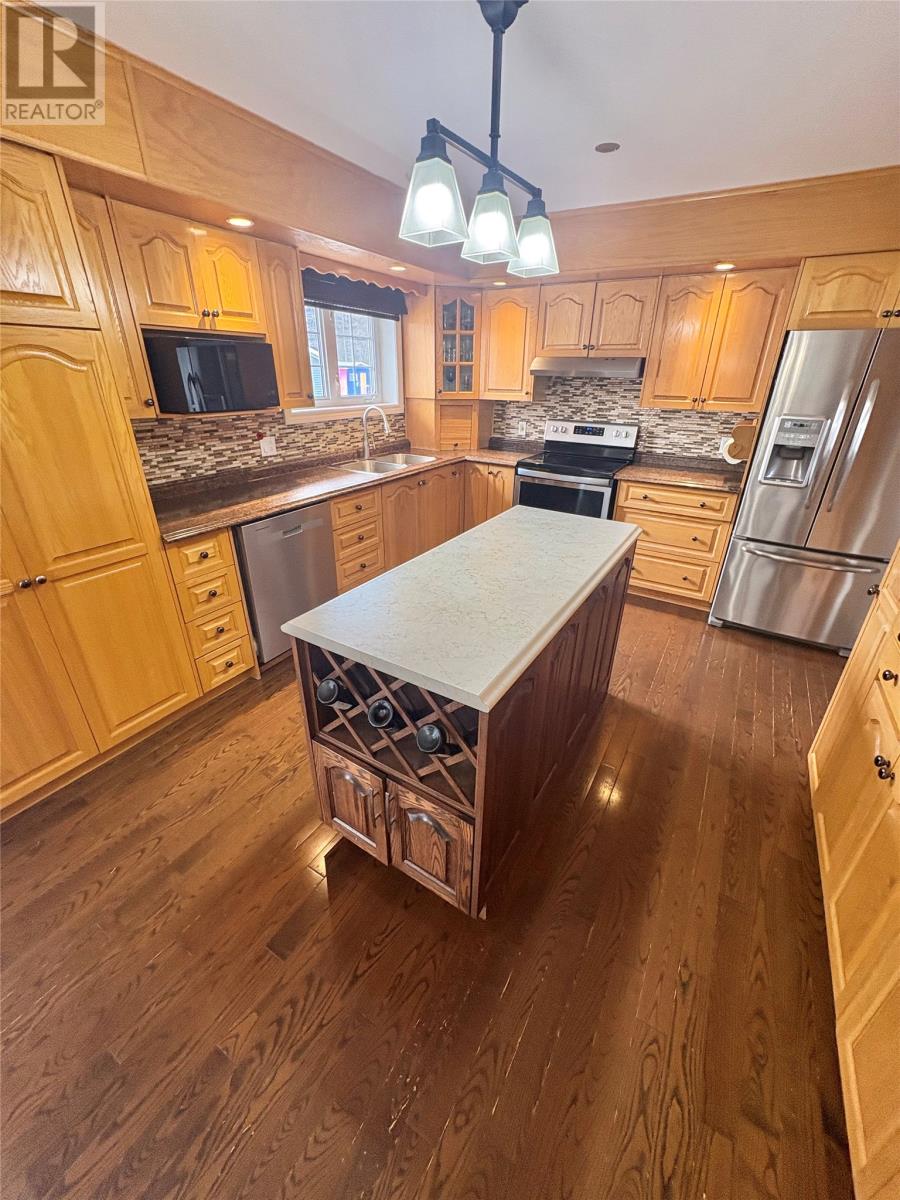 19 Gillingham Avenue - 28