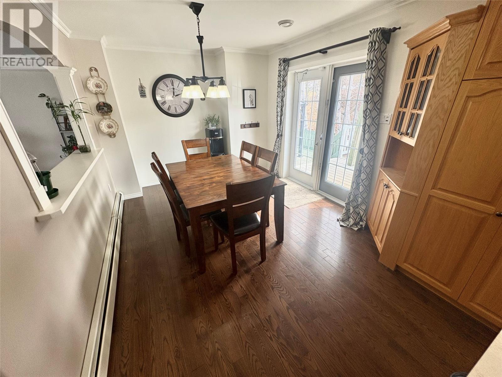 19 Gillingham Avenue - 30