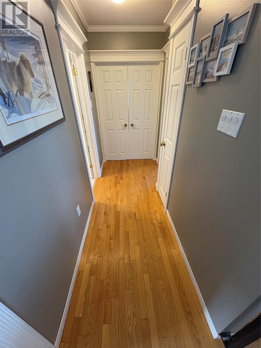 19 Gillingham Avenue - 32