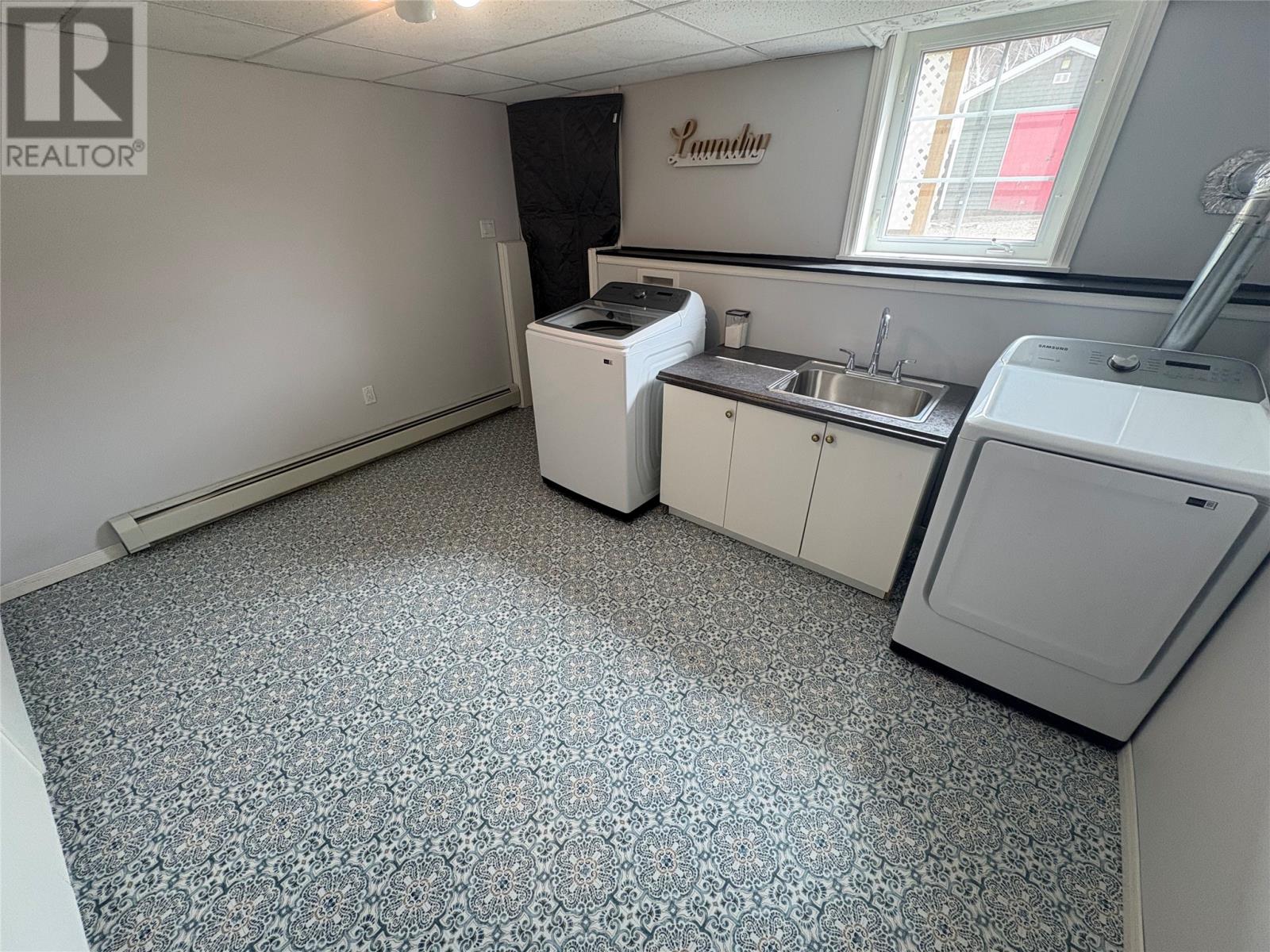 19 Gillingham Avenue - 46