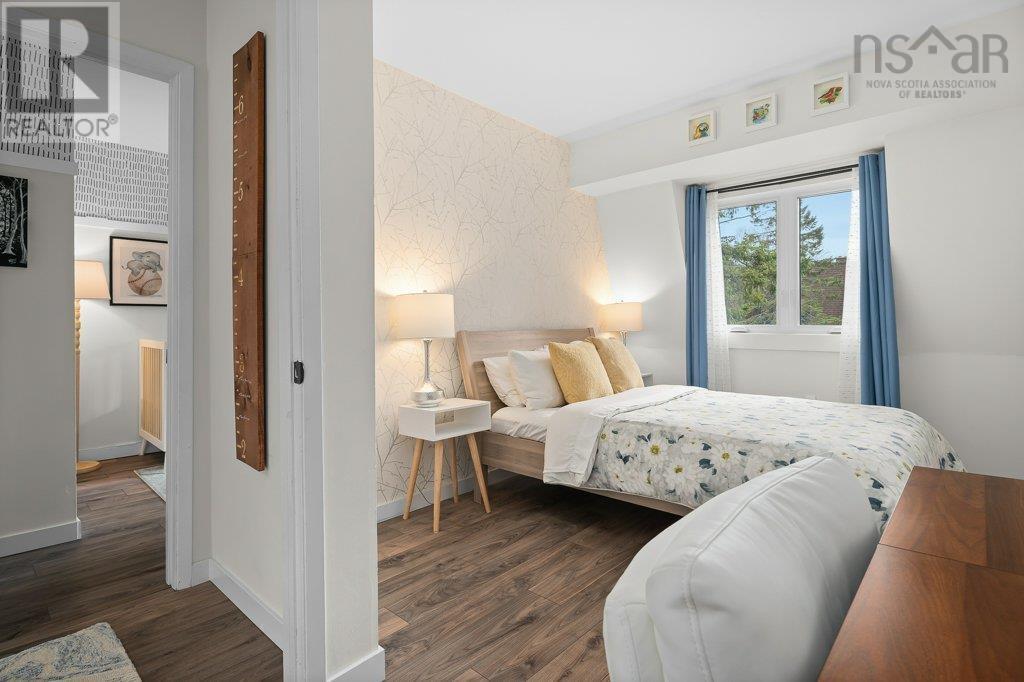 Property 32 of 52 of 16 Covington Way