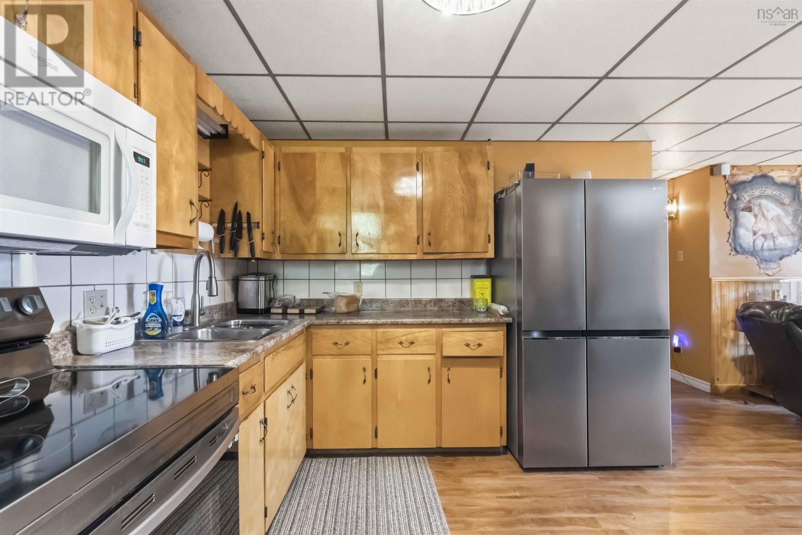 Property 31 of 48 of 123 Pearson Drive