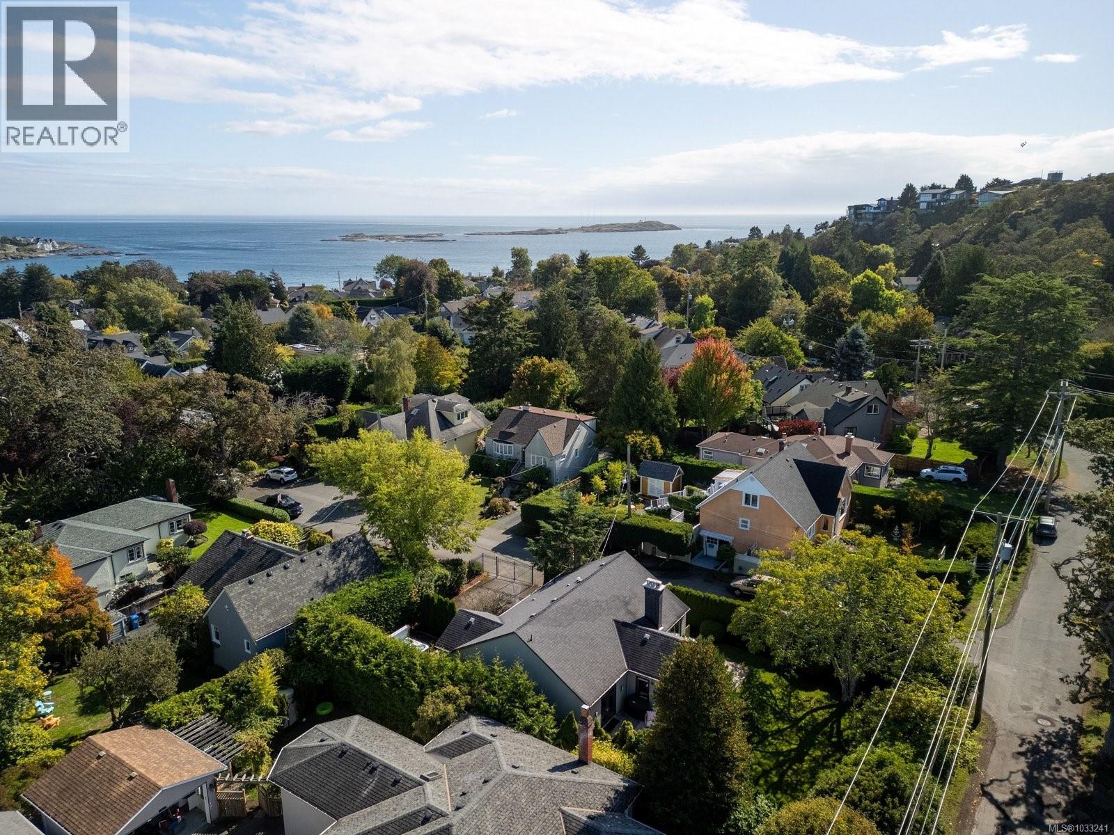 535 Falkland Rd - 34