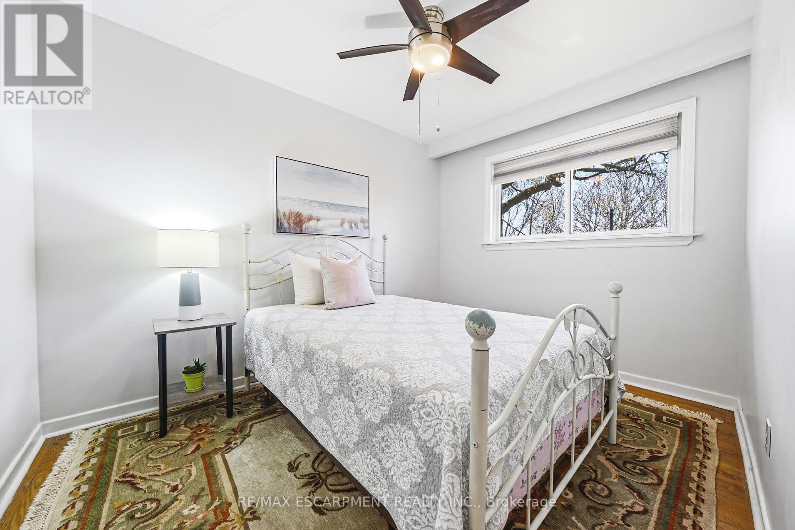 668 CHESTNUT PLACE, Burlington (Roseland), Ontario, L7N3E8 — Photo 19