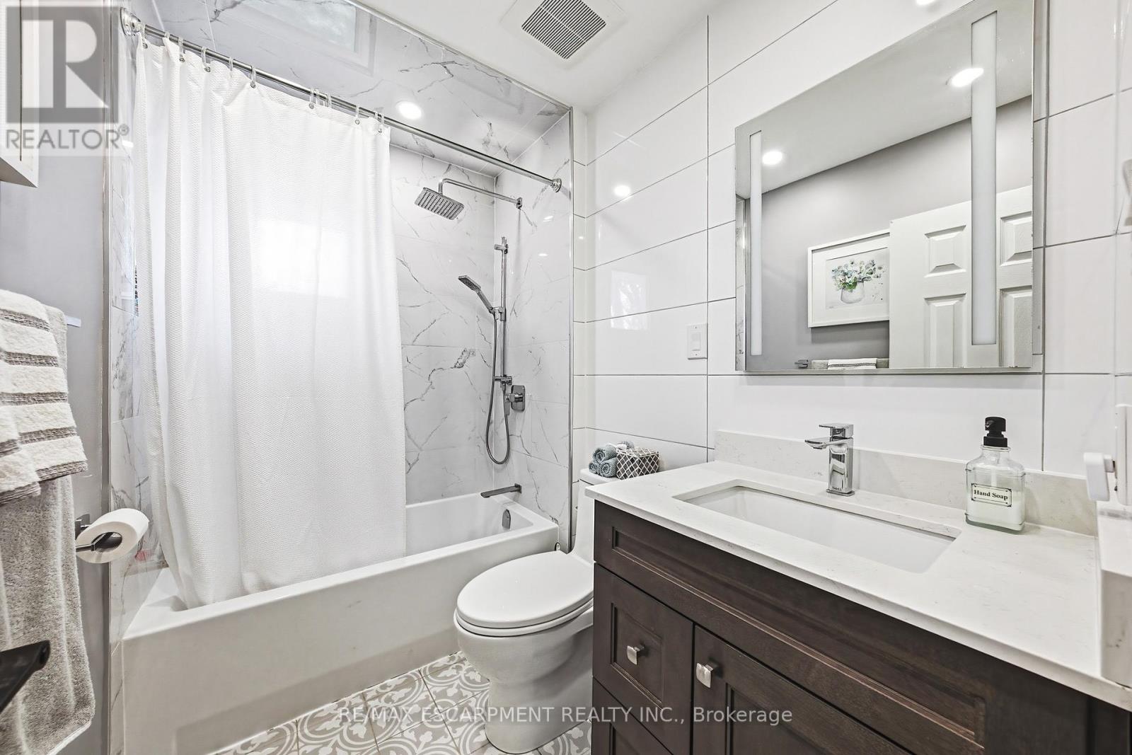668 CHESTNUT PLACE, Burlington (Roseland), Ontario, L7N3E8 — Photo 21