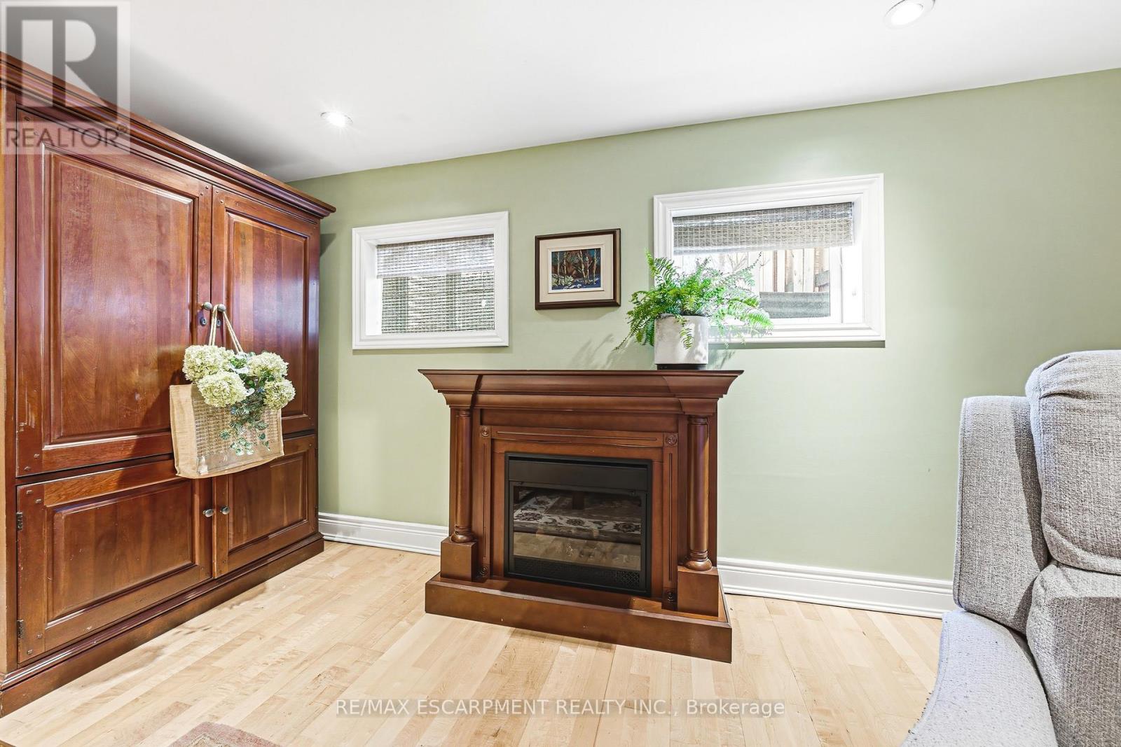 668 CHESTNUT PLACE, Burlington (Roseland), Ontario, L7N3E8 — Photo 26