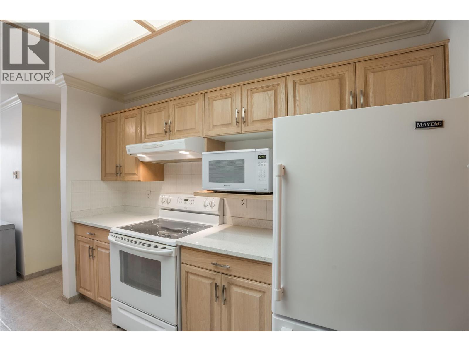 8907 Pineo Court Unit# 20, Summerland