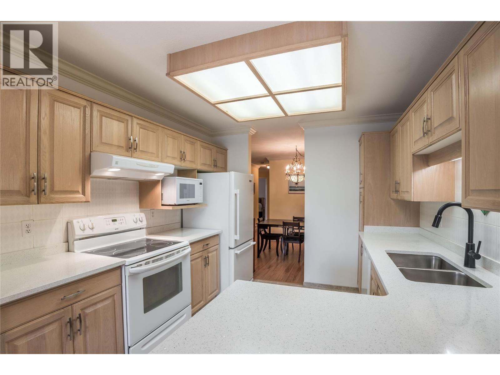 8907 Pineo Court Unit# 20, Summerland