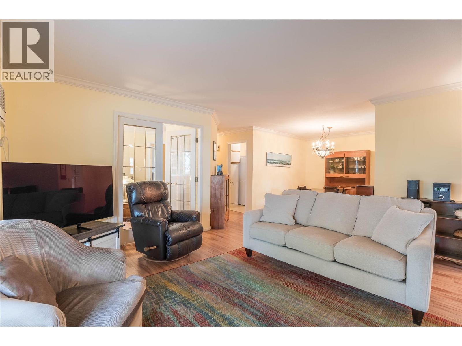 8907 Pineo Court Unit# 20, Summerland