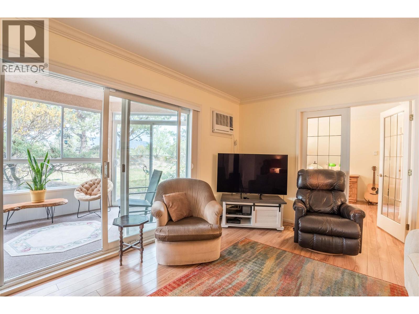 8907 Pineo Court Unit# 20, Summerland