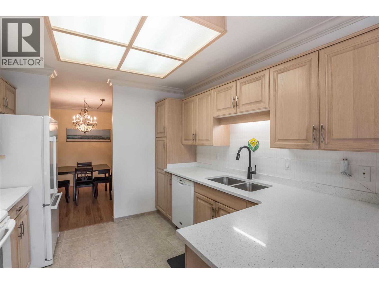 8907 Pineo Court Unit# 20, Summerland