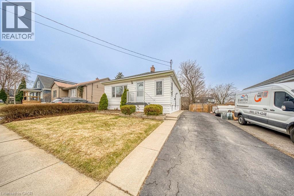 22 DAVID Avenue — photo 5