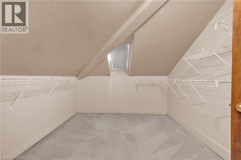 Upper Residential Unit