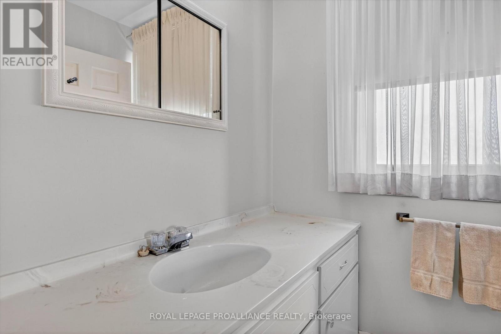 1285 BREALEY DRIVE — photo 25