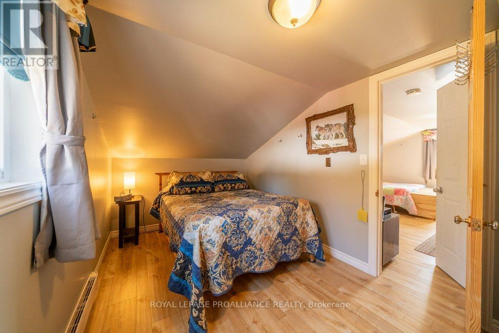 Additional Living above boathouse