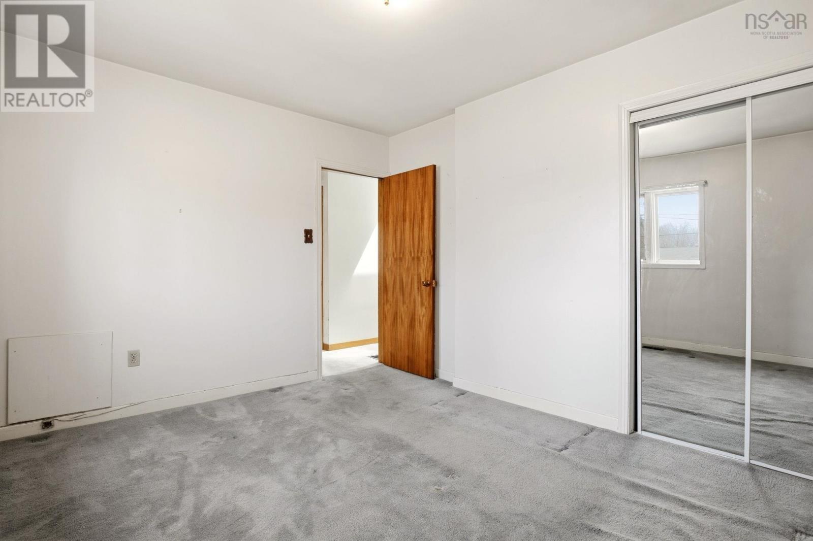 Property 16 of 48 of 9 Parmbelle Lane