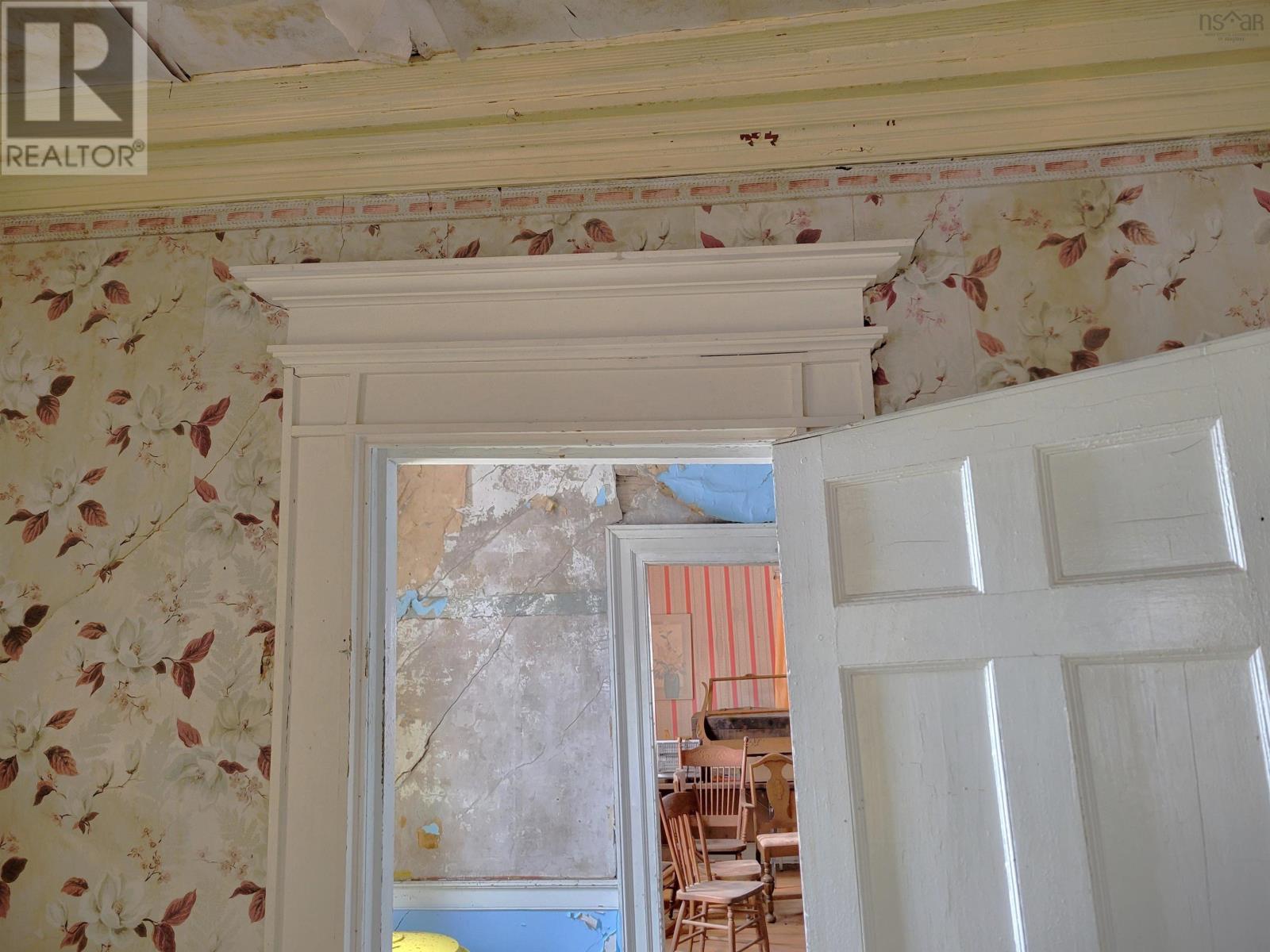 Property 15 of 49 of 155 Pelham Street