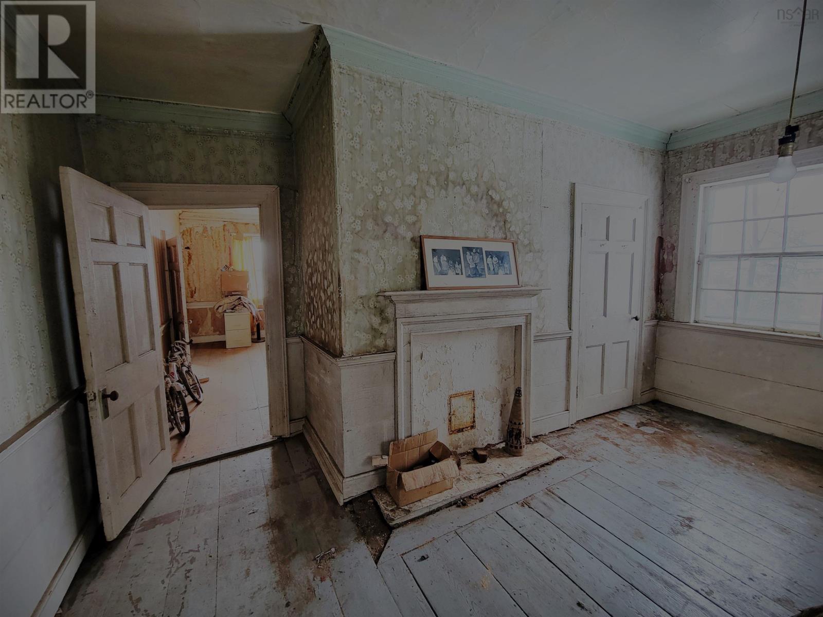 Property 20 of 49 of 155 Pelham Street